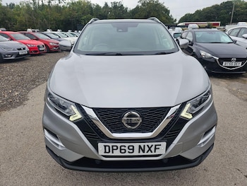 Used Nissan Qashqai 2019 for sale - 76122762: Photo 2