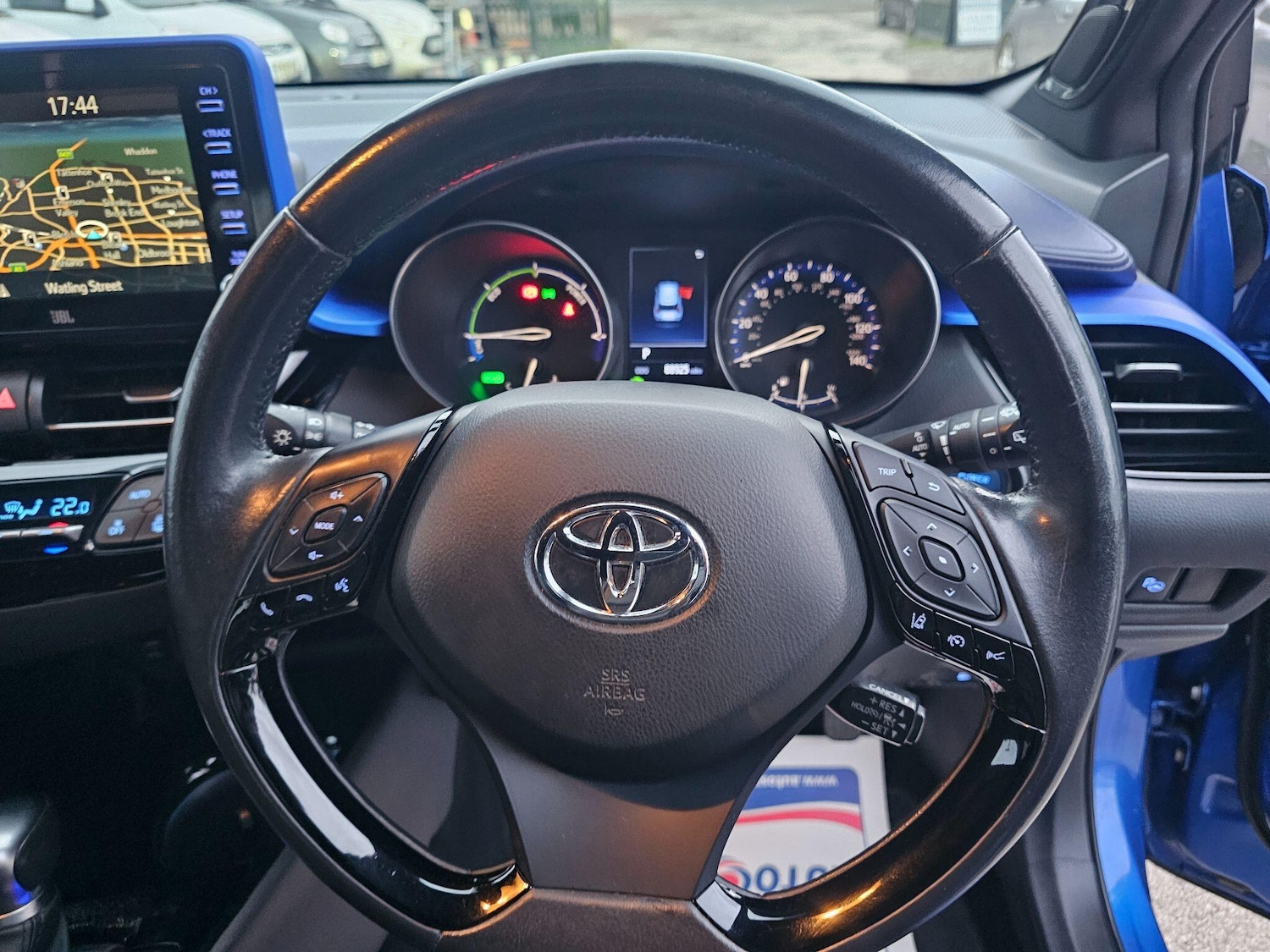 Used Toyota C-HR 2020 for sale - 76360306: Photo 16