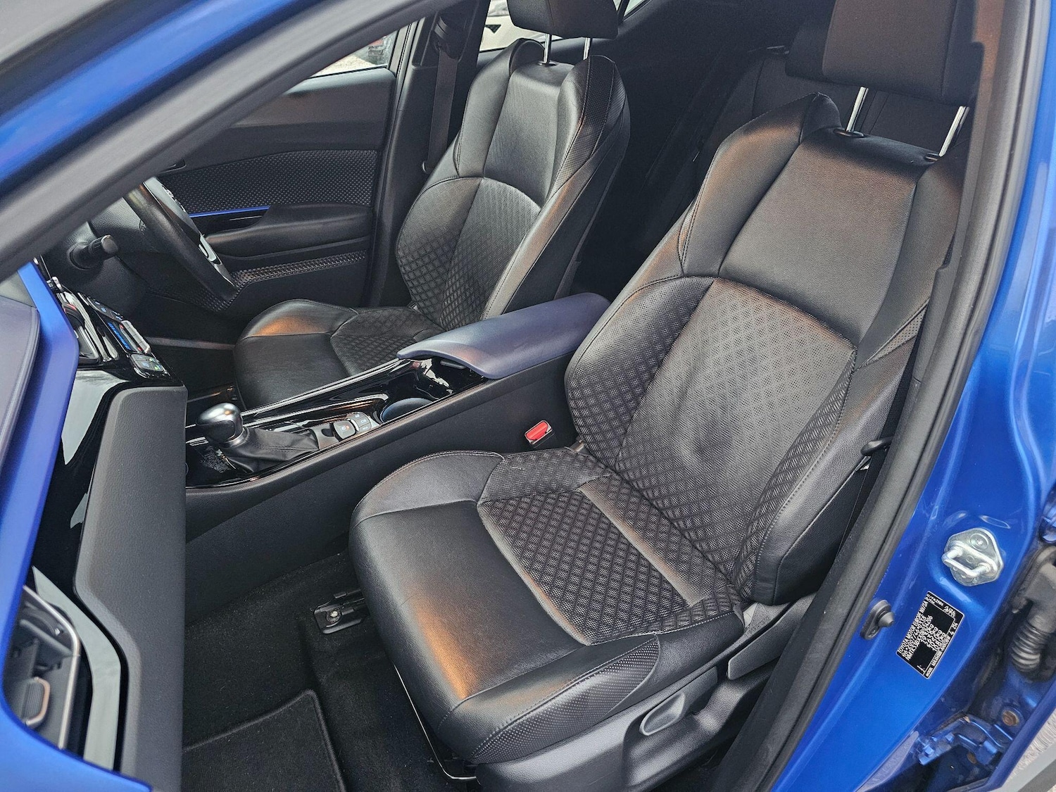Used Toyota C-HR 2020 for sale - 76360306: Photo 20