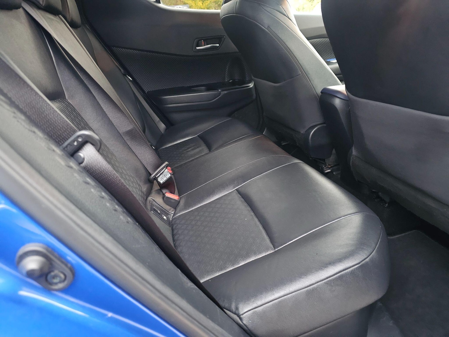 Used Toyota C-HR 2020 for sale - 76360306: Photo 23