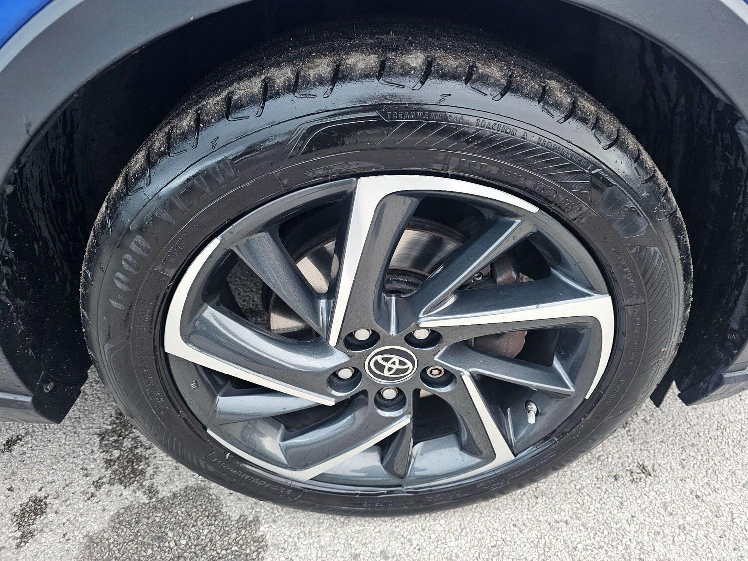 Used Toyota C-HR 2020 for sale - 76360306: Photo 45