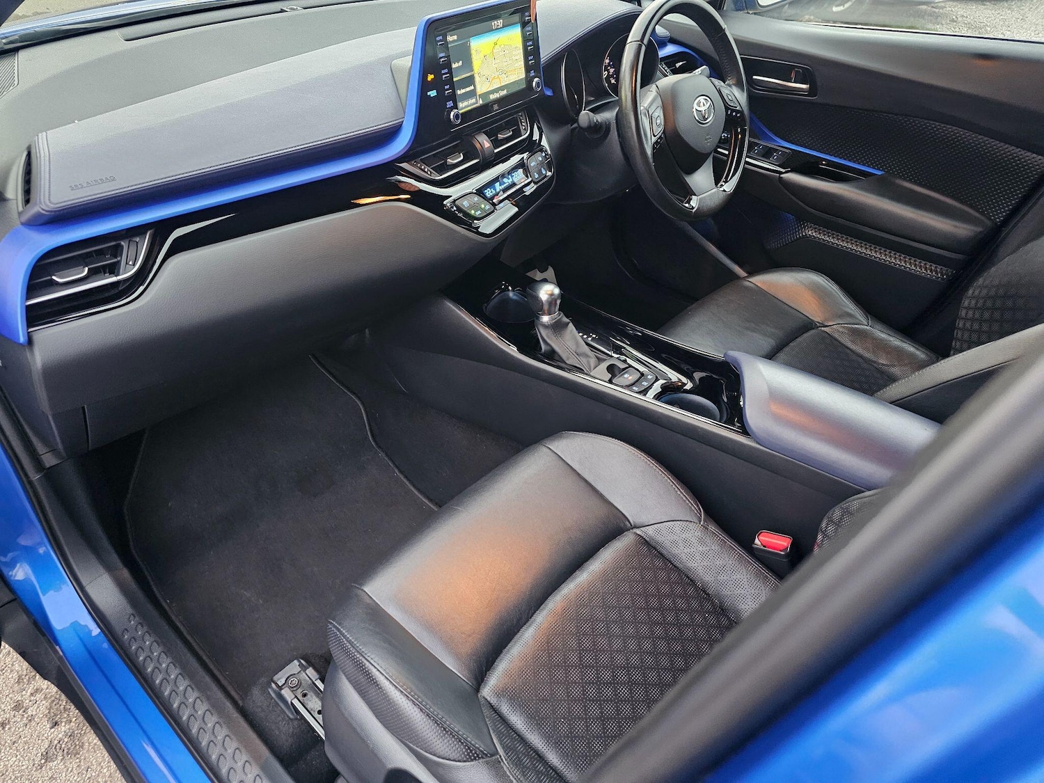 Used Toyota C-HR 2020 for sale - 76360306: Photo 5