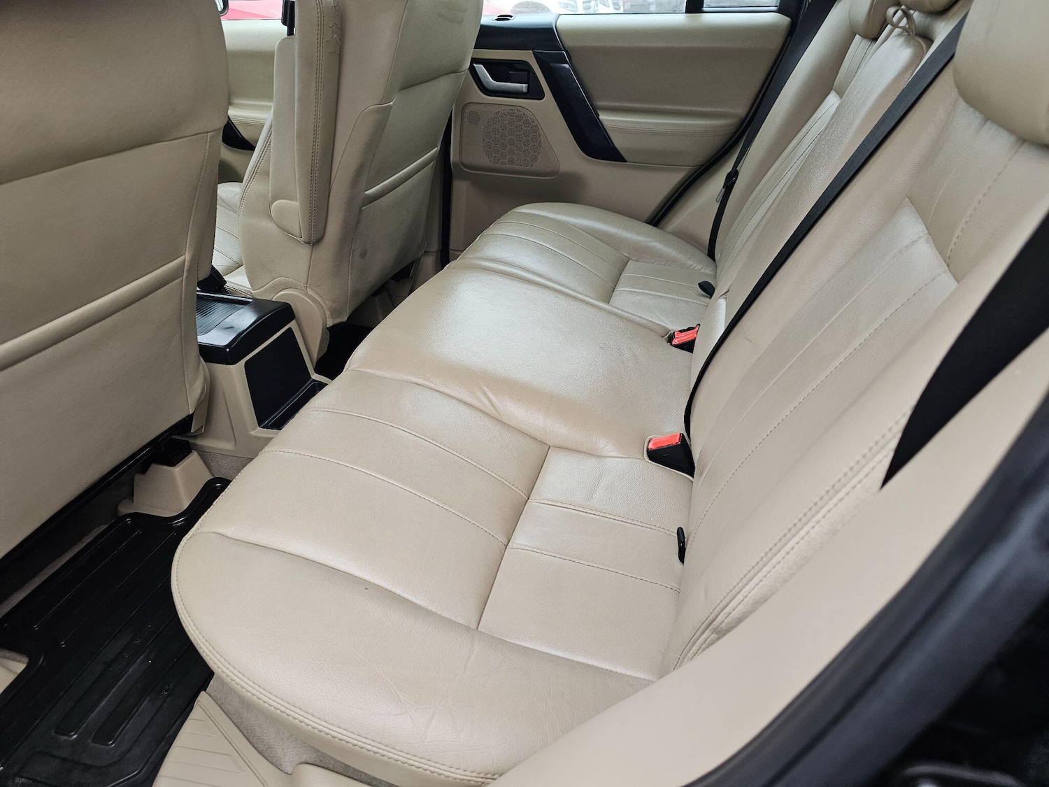 Used Land Rover Freelander 2 2014 for sale - 77120327: Photo 13