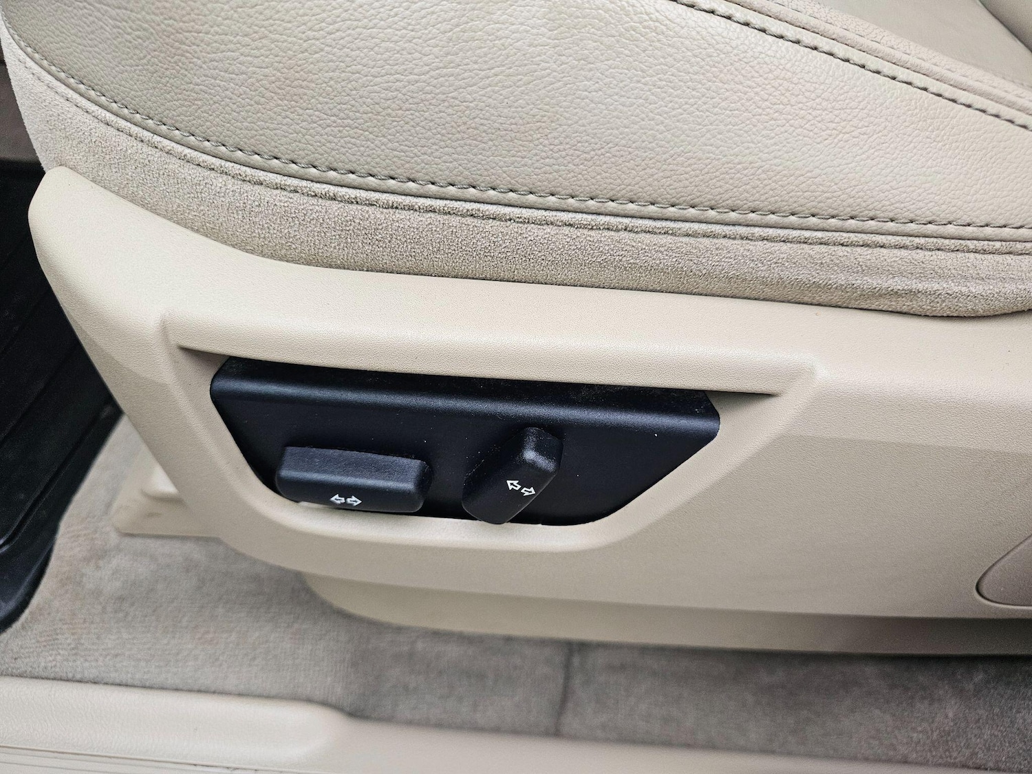 Used Land Rover Freelander 2 2014 for sale - 77120327: Photo 19