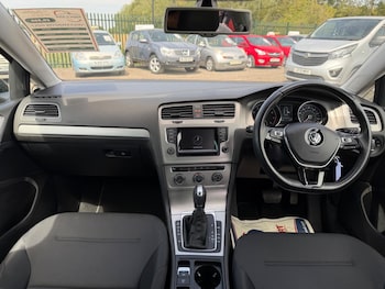 Used Volkswagen Golf 2015 for sale - 79316233: Photo
