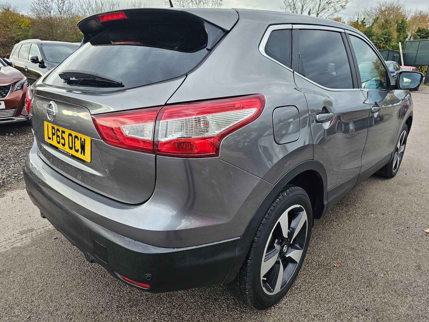 Used Nissan Qashqai 2016 for sale - 76993127: Photo 12