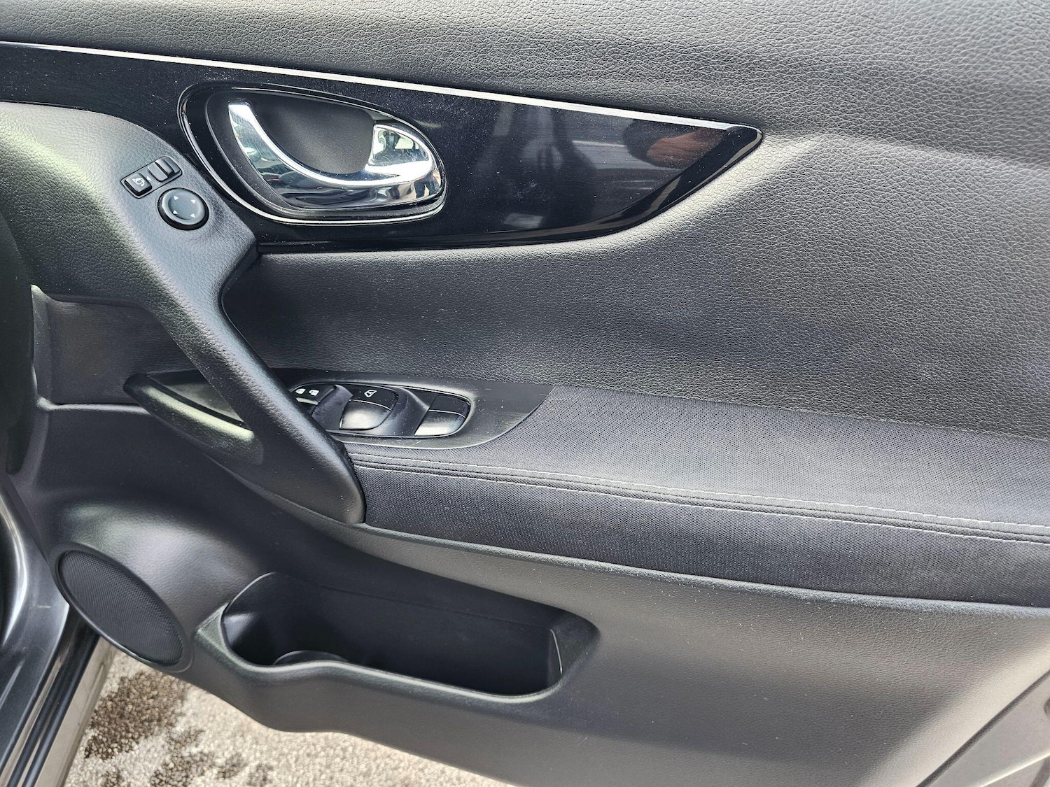 Used Nissan Qashqai 2015 for sale - 76989057: Photo 25