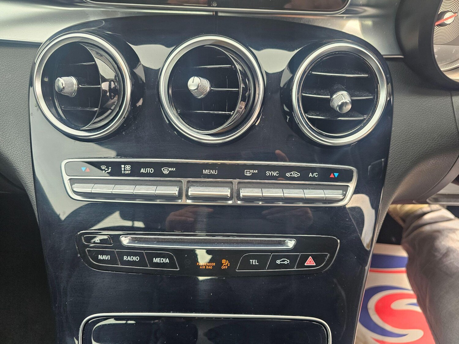 Used Mercedes-Benz C Class 2015 for sale - 76336786: Photo 15