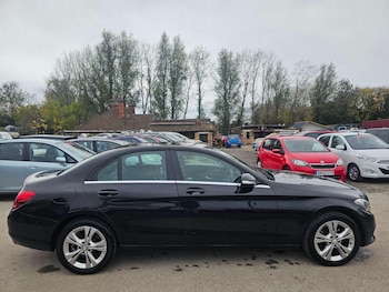 Used Mercedes-Benz C Class 2015 for sale - 76336786: Photo