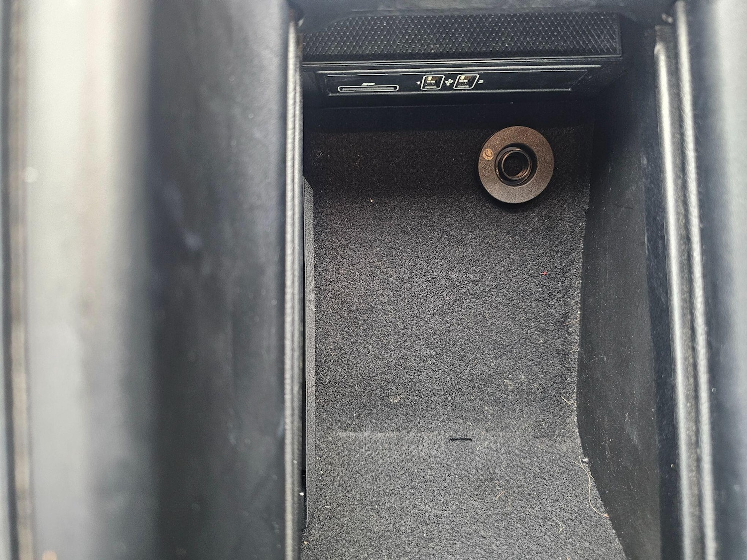 Used Mercedes-Benz C Class 2015 for sale - 76336786: Photo 34