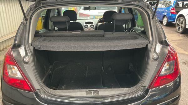 Used Vauxhall Corsa 2010 for sale - 78170612: Photo 9