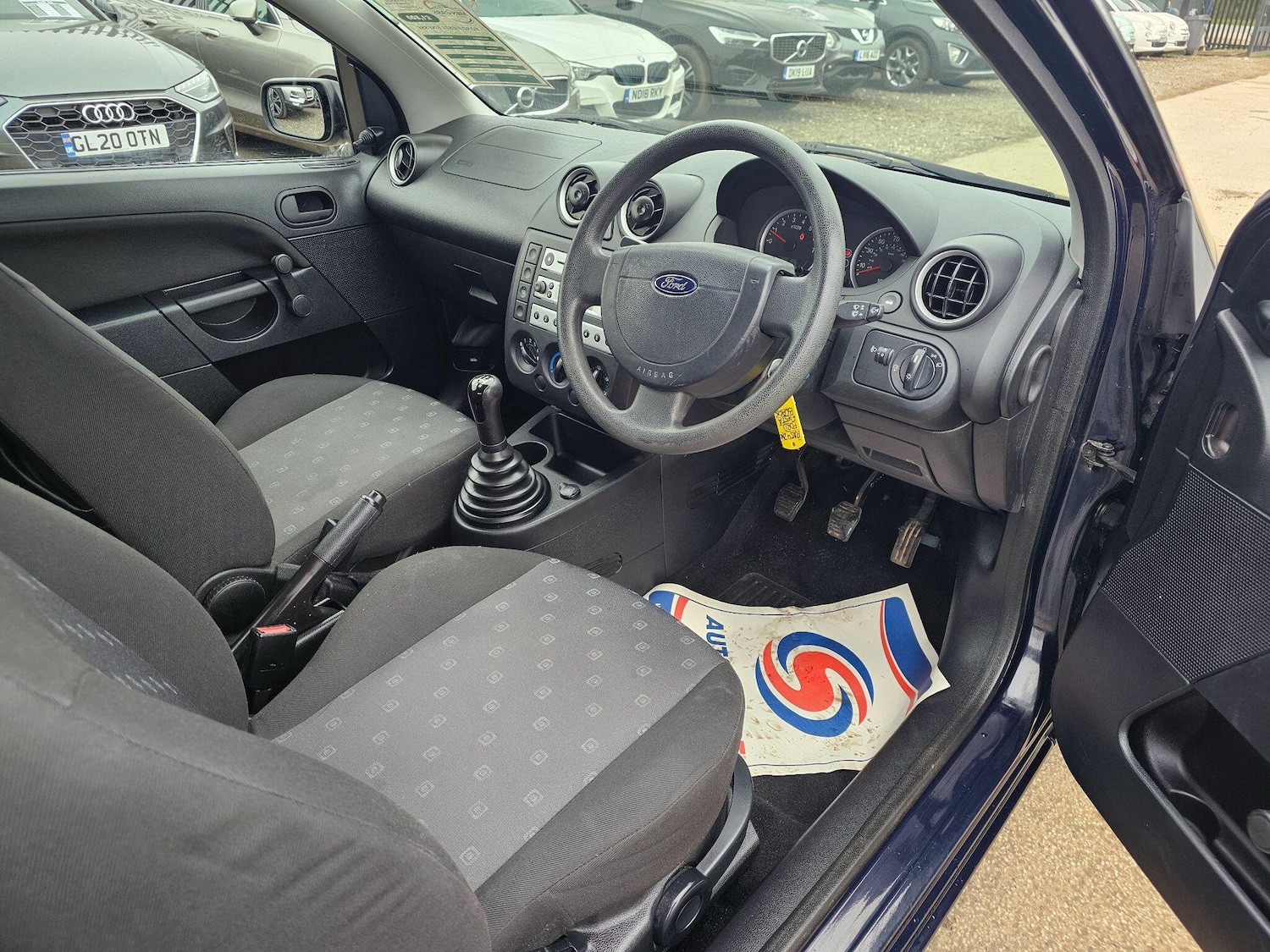 Used Ford Fiesta 2004 for sale - 77808731: Photo 14