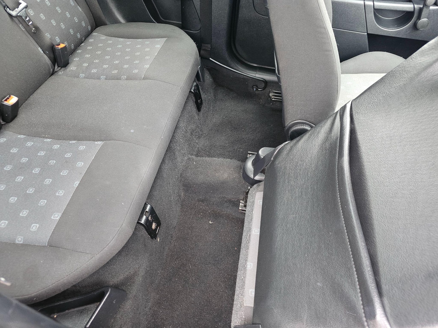 Used Ford Fiesta 2004 for sale - 77808731: Photo 16