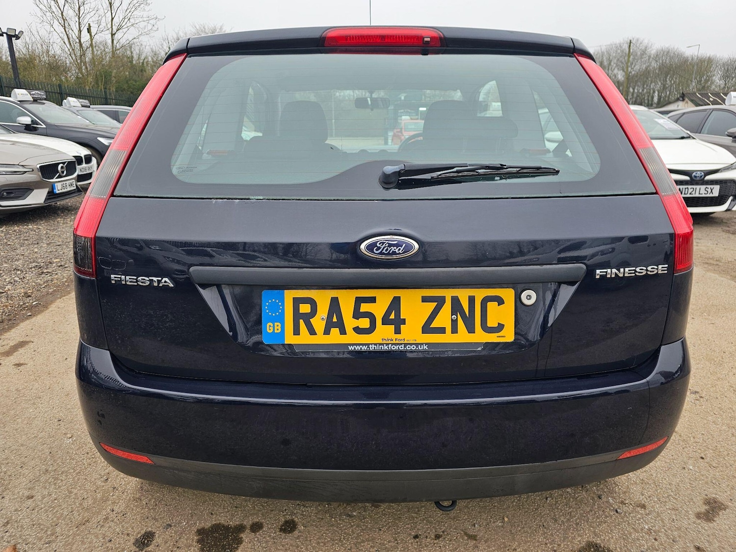 Used Ford Fiesta 2004 for sale - 77808731: Photo 7