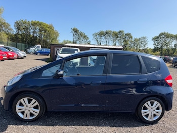 Used Honda Jazz 2013 for sale - 79374655: Photo