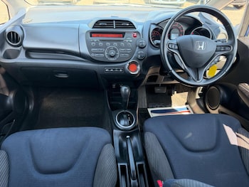 Used Honda Jazz 2013 for sale - 79374655: Photo