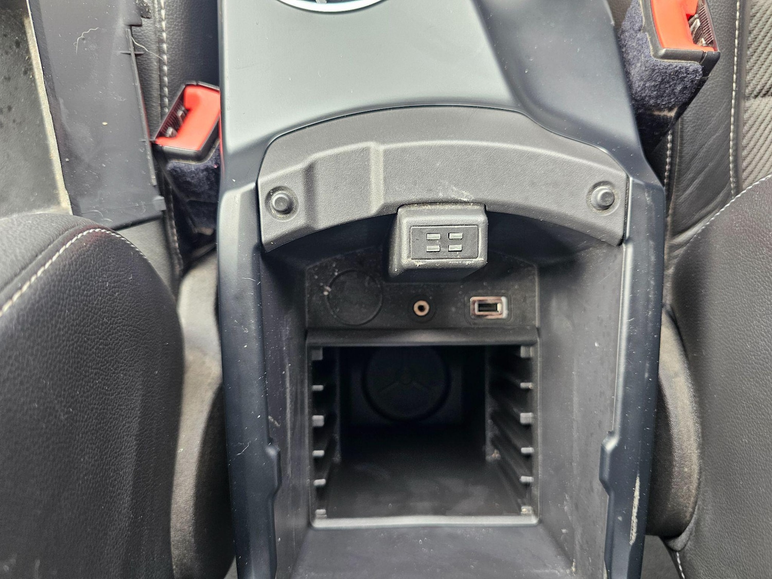 Used Ford Kuga 2016 for sale - 77456579: Photo 24