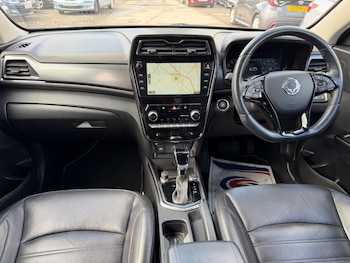 Used Ssangyong Tivoli 2023 for sale - 79425529: Photo
