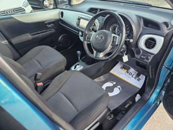 Used Toyota Yaris 2012 for sale - 75070814: Photo