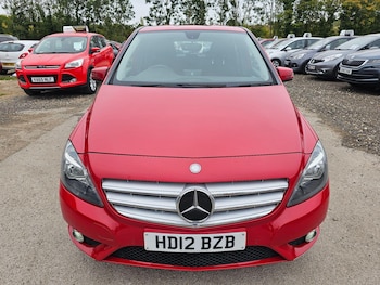 2012 (12) - 1.6 B180 BlueEfficiency SE 7G-DCT Euro 5 (s/s) 5dr