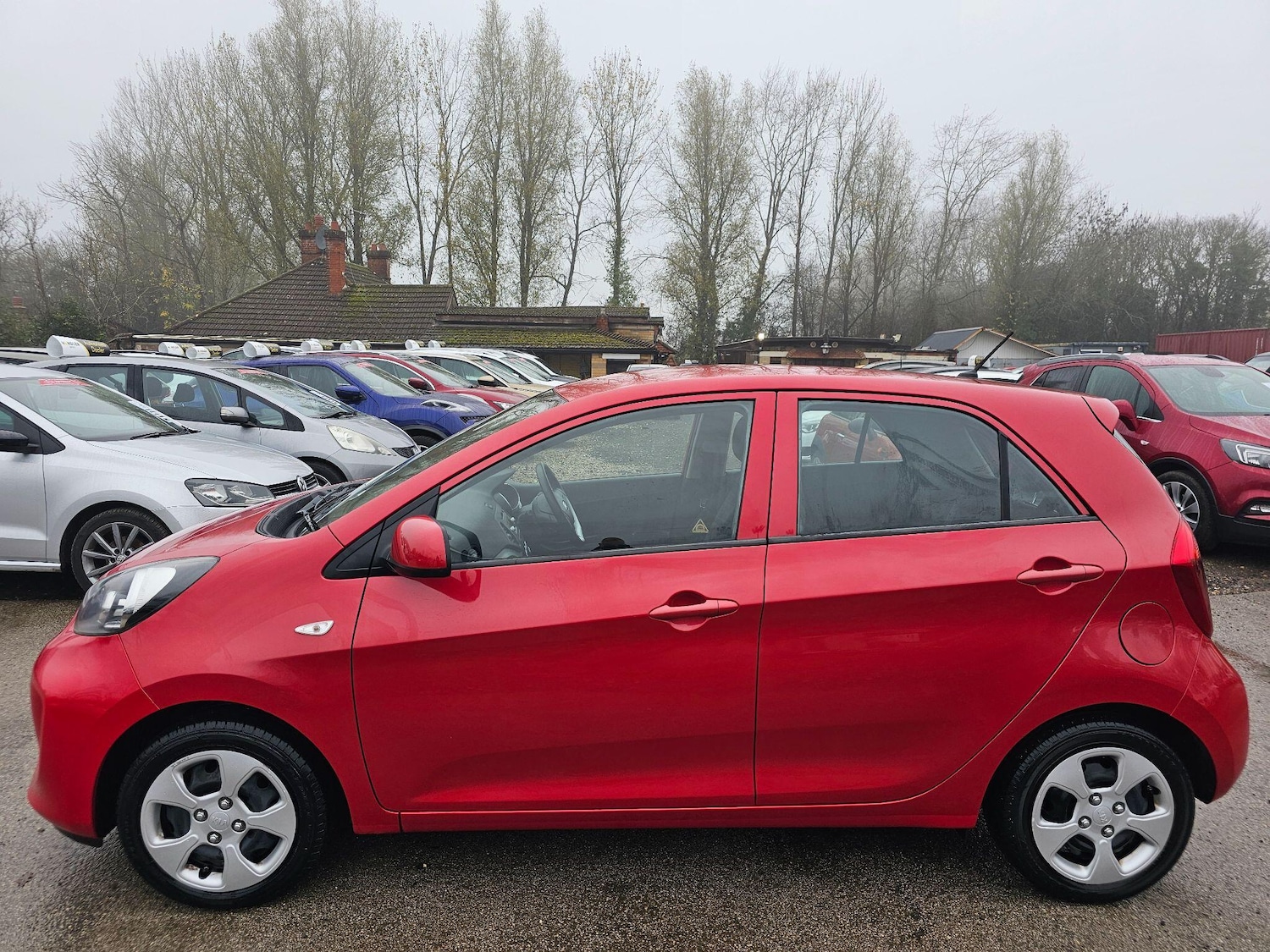 Used Kia Picanto 2017 for sale - 76997223: Photo 2