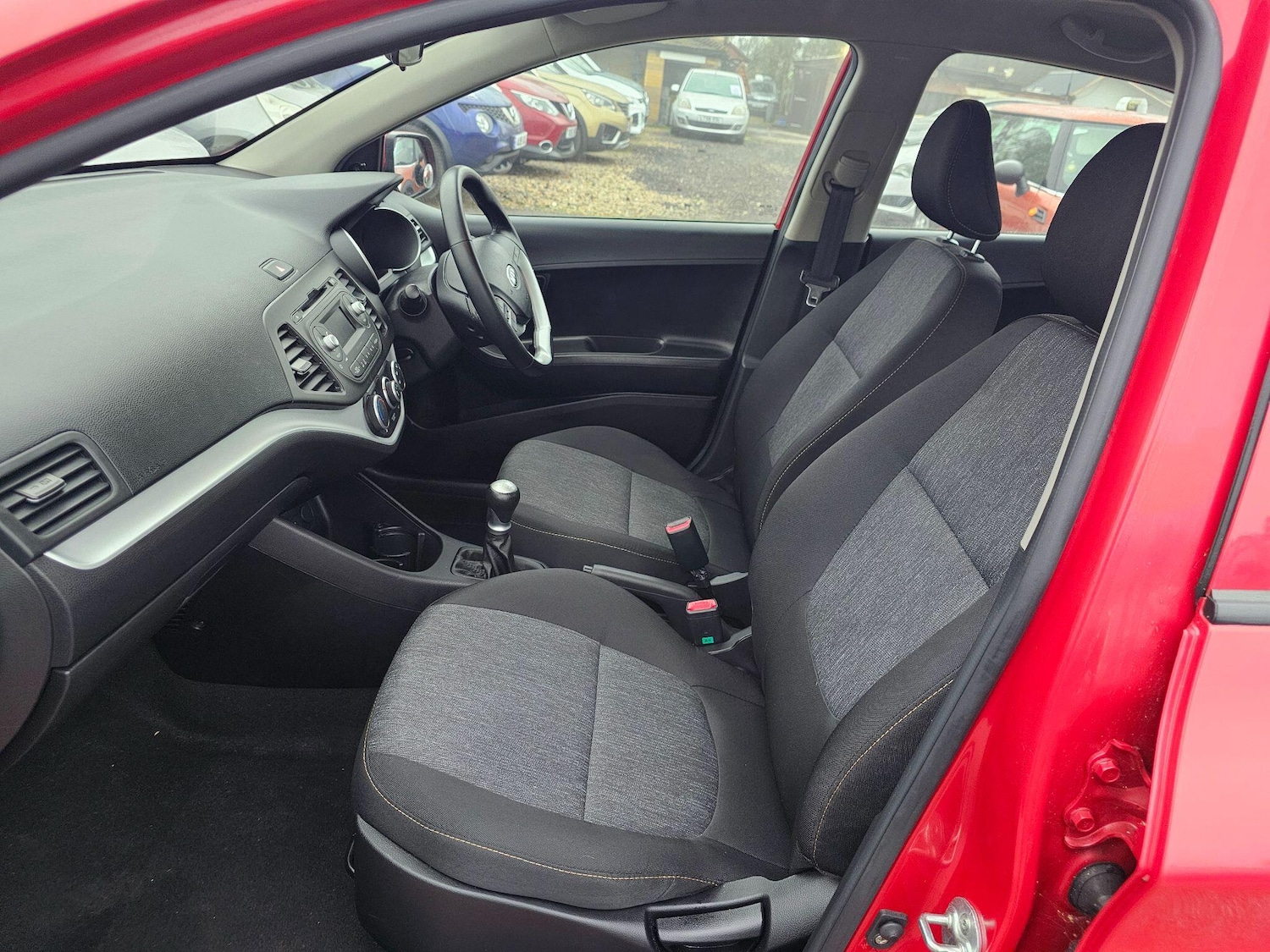 Used Kia Picanto 2017 for sale - 76997223: Photo 21