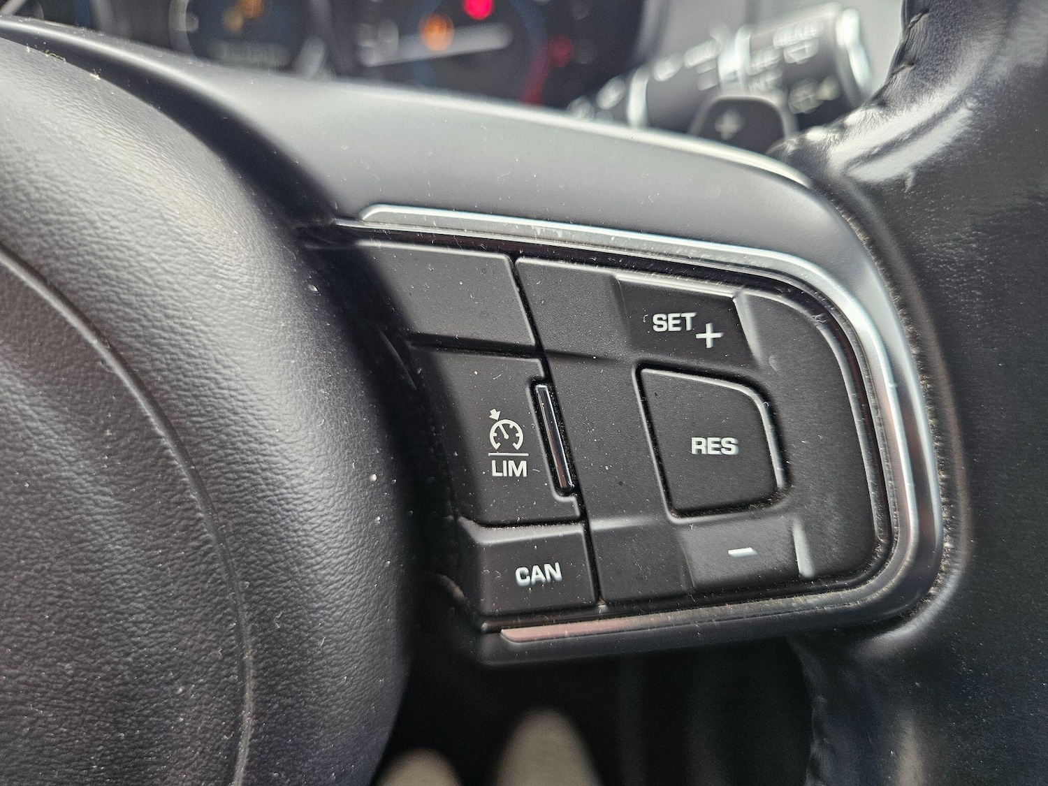 Used Jaguar F-Pace 2016 for sale - 78185482: Photo 21