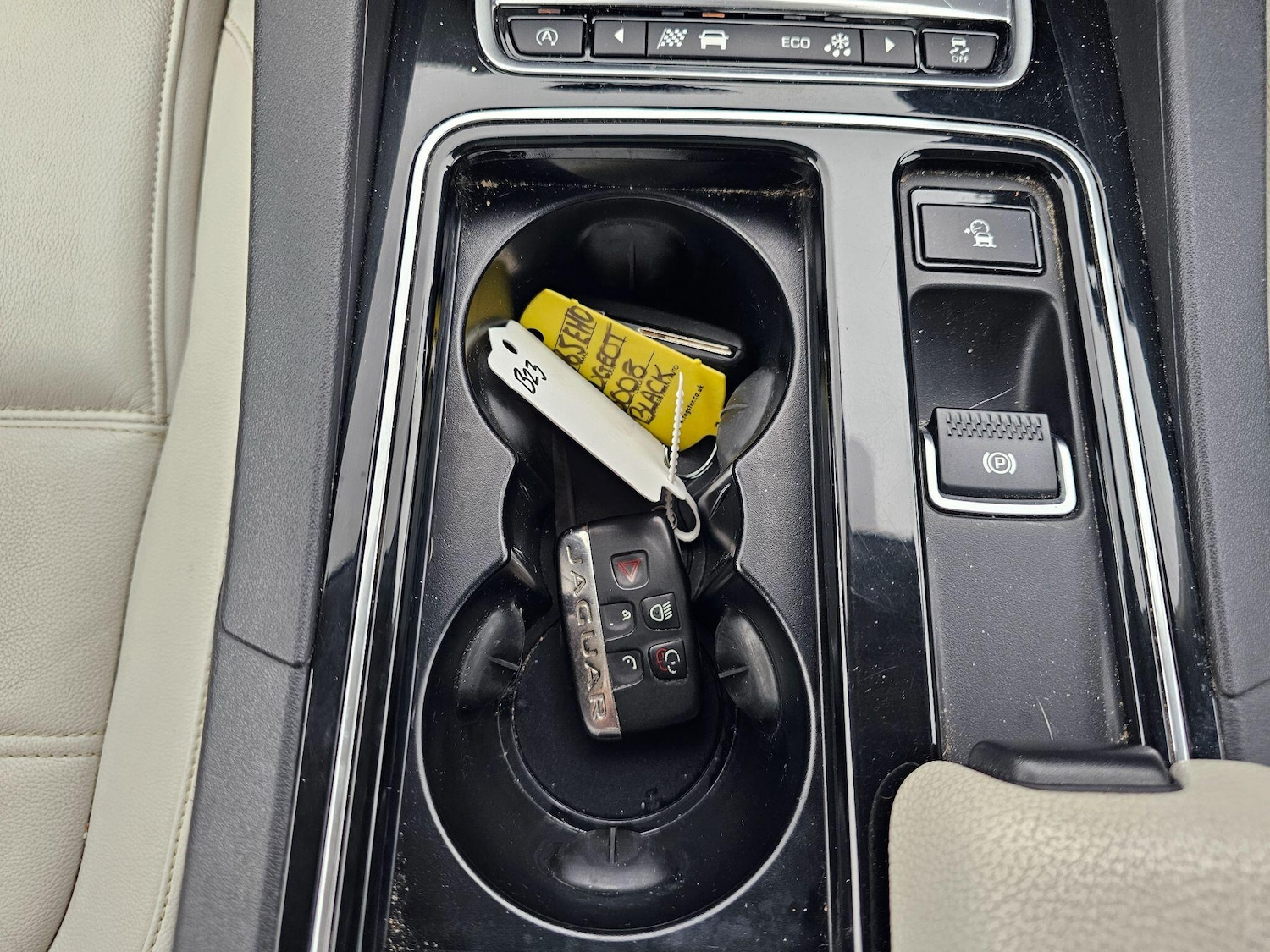 Used Jaguar F-Pace 2016 for sale - 78185482: Photo 34