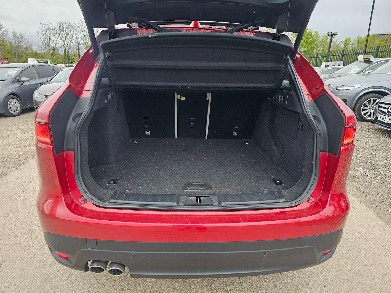 Used Jaguar F-Pace 2016 for sale - 78185482: Photo 36