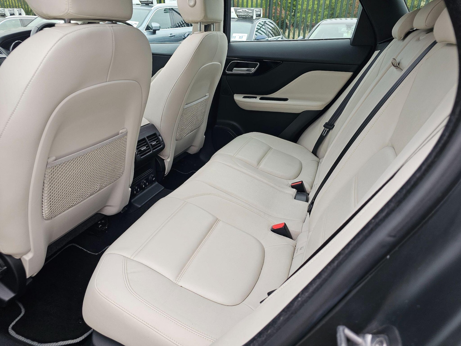 Used Jaguar F-Pace 2016 for sale - 78185482: Photo 5