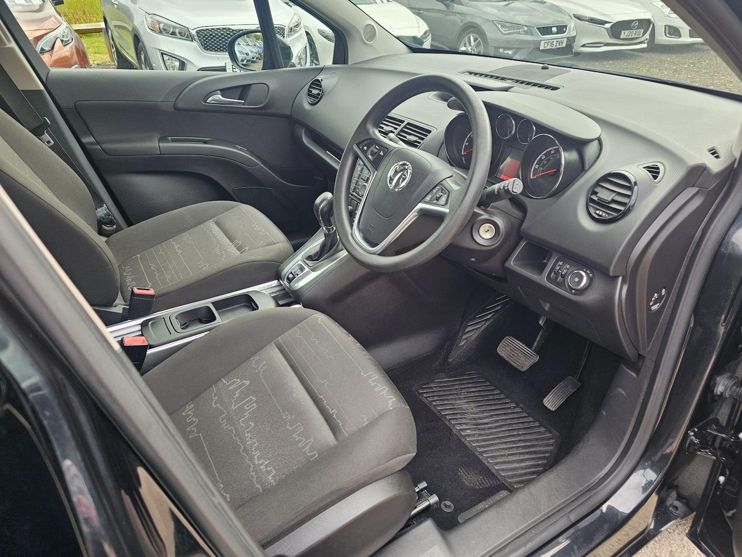 Used Vauxhall Meriva 2015 for sale - 76992159: Photo 5