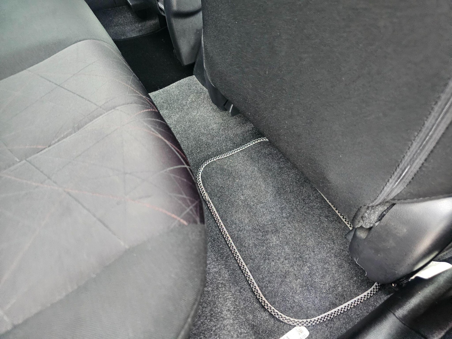 Used Mazda Mazda2 2014 for sale - 78047606: Photo 25