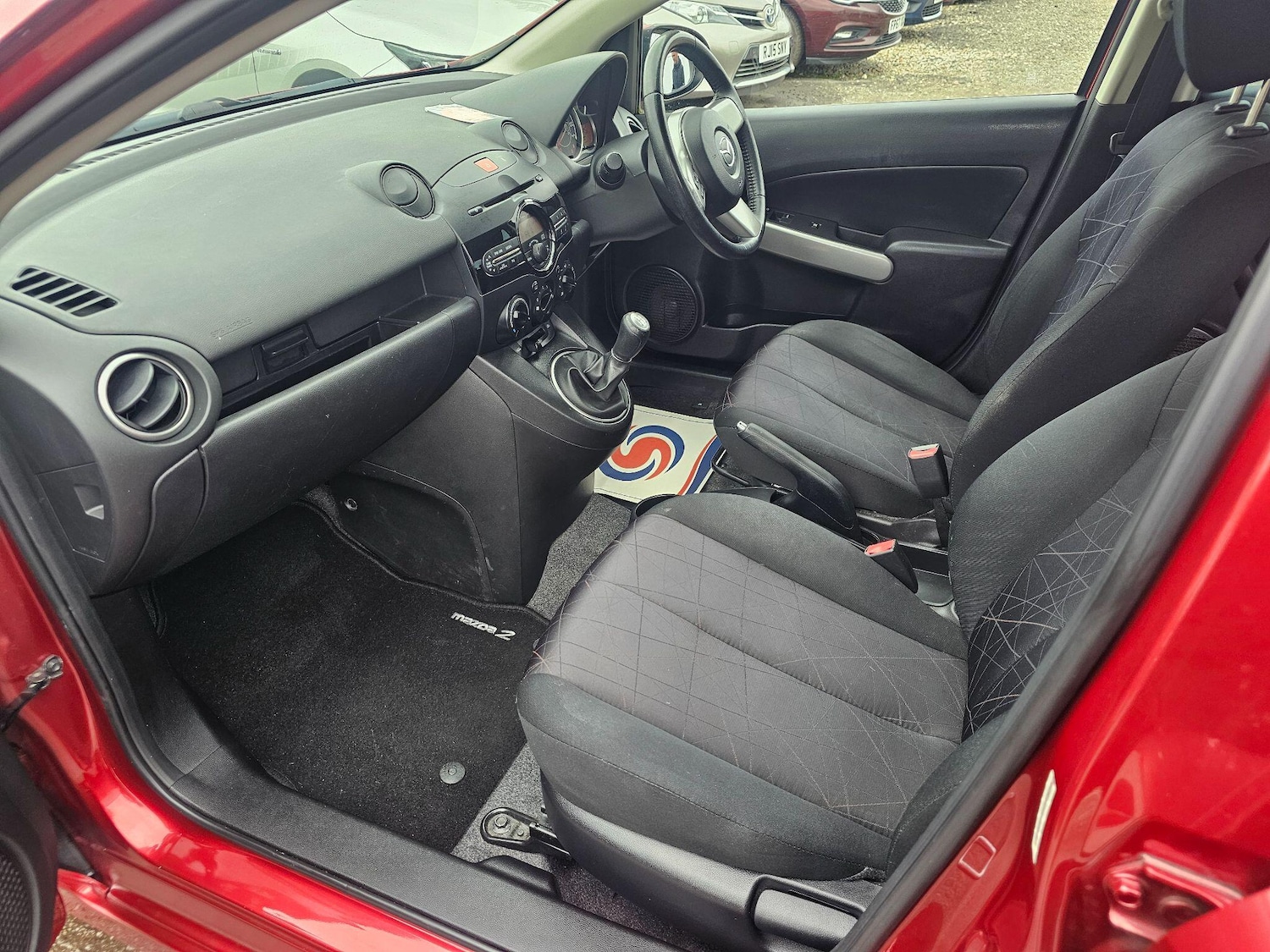 Used Mazda Mazda2 2014 for sale - 78047606: Photo 5