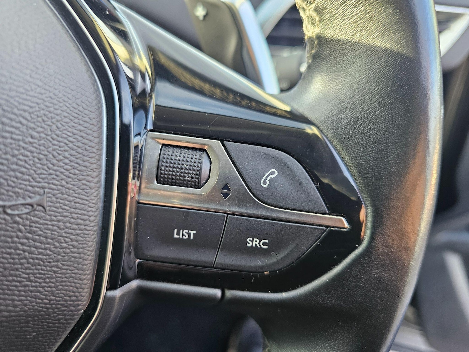 Used Peugeot 5008 2020 for sale - 76801956: Photo 35