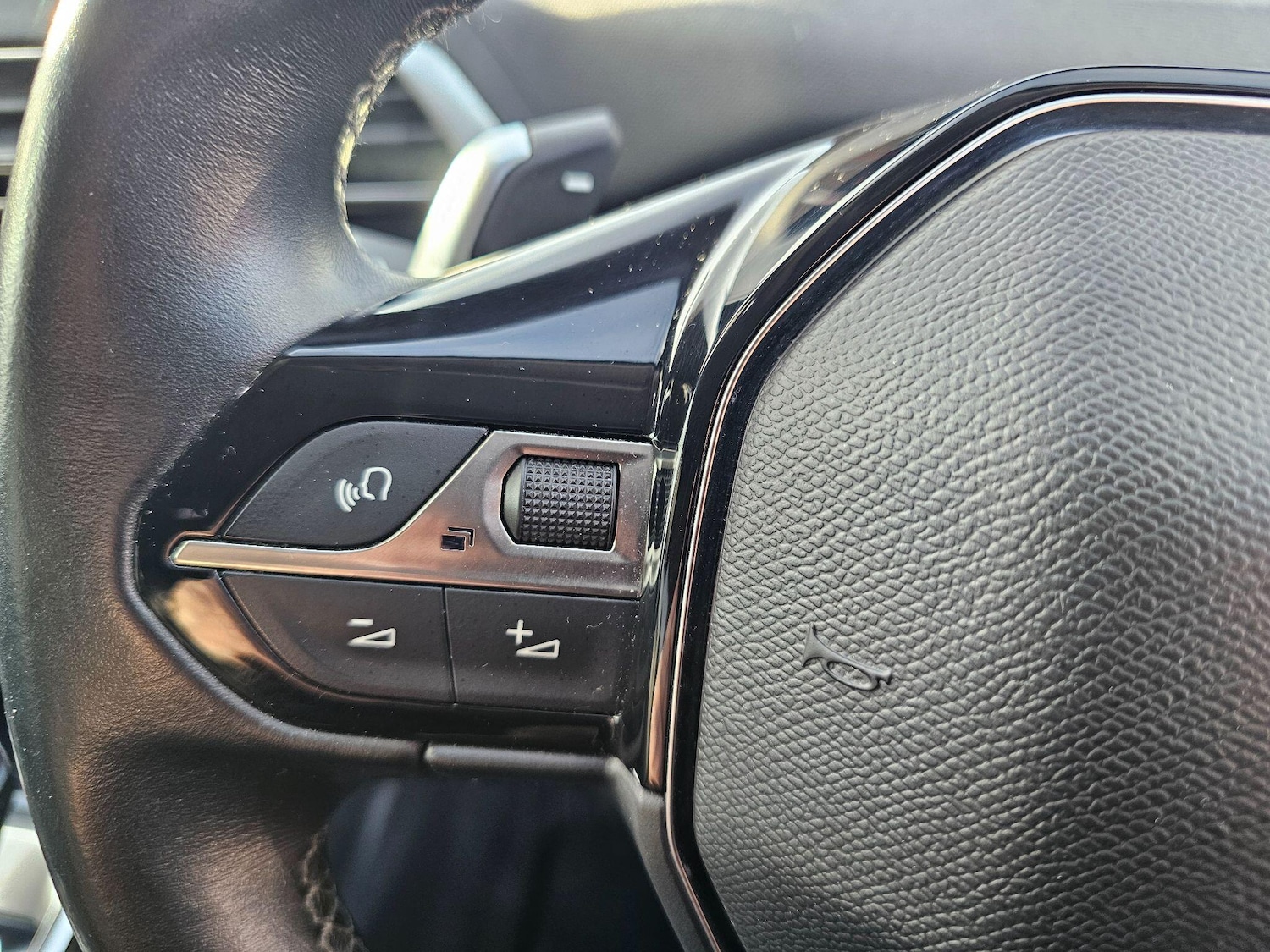 Used Peugeot 5008 2020 for sale - 76801956: Photo 36