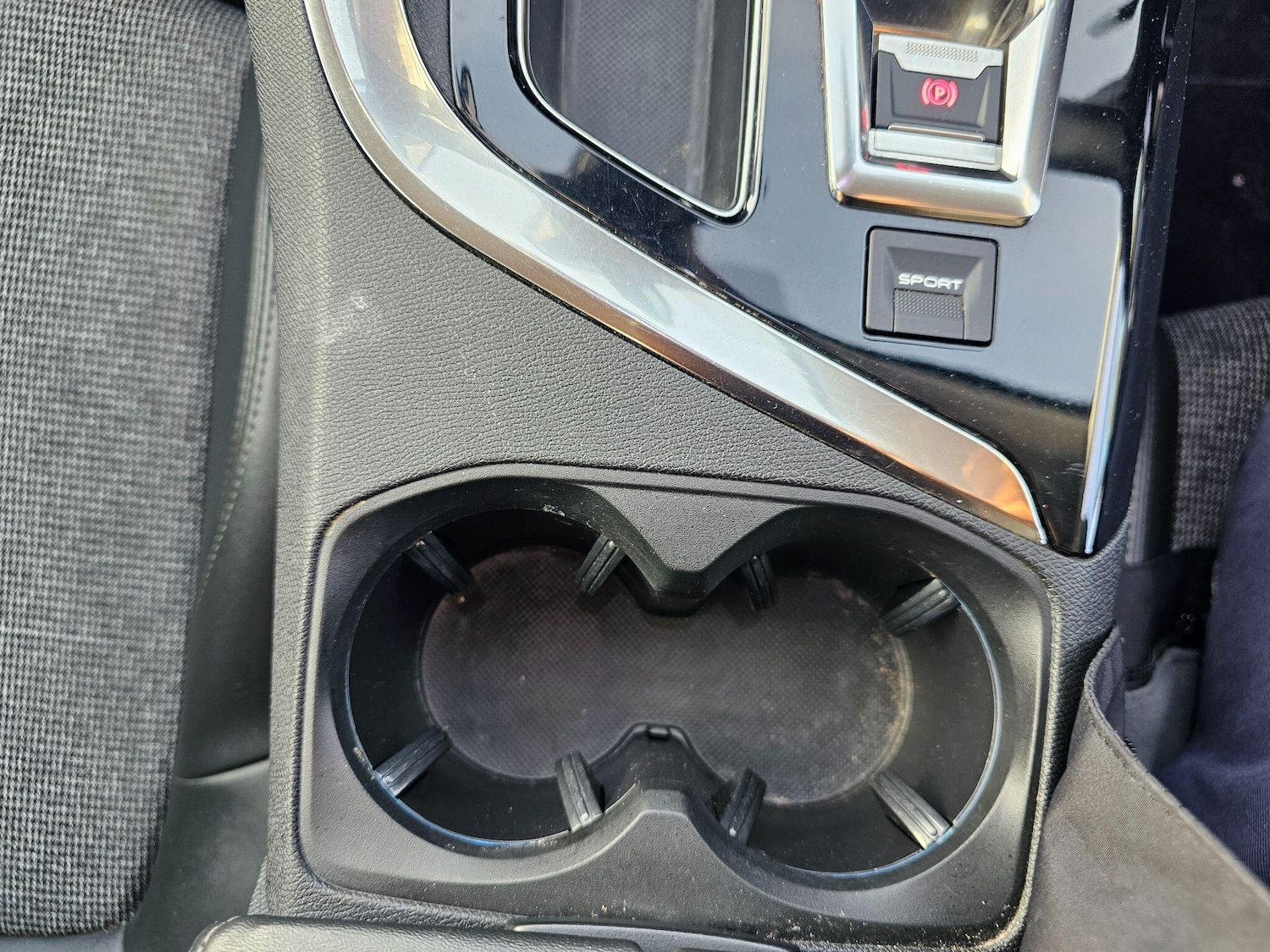 Used Peugeot 5008 2020 for sale - 76801956: Photo 37