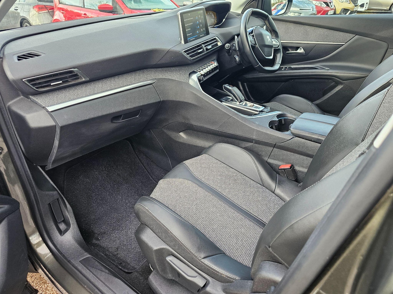 Used Peugeot 5008 2020 for sale - 76801956: Photo 4