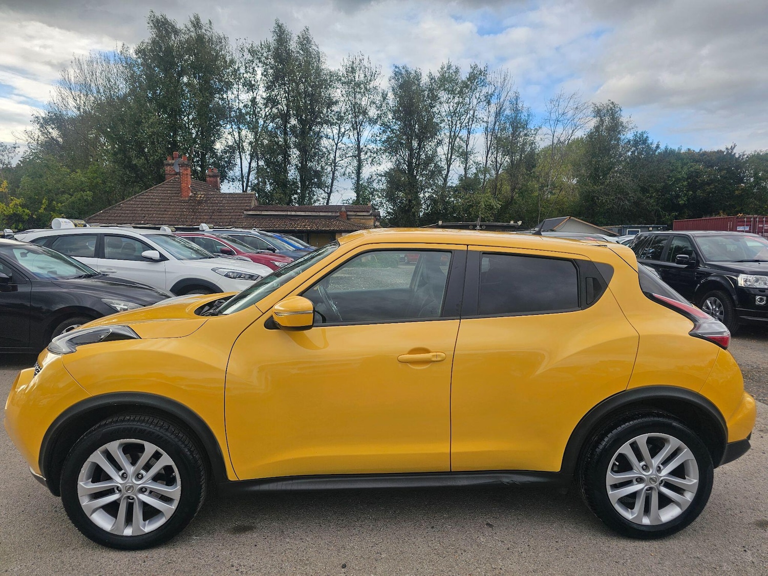 Used Nissan Juke 2014 for sale - 76042963: Photo 1