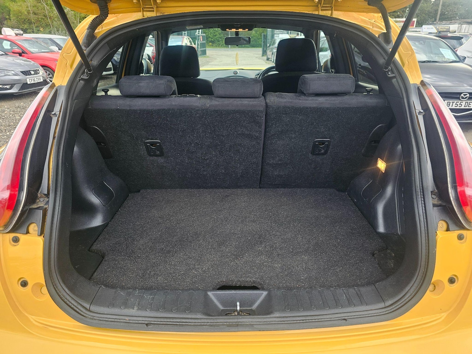 Used Nissan Juke 2014 for sale - 76042963: Photo 30