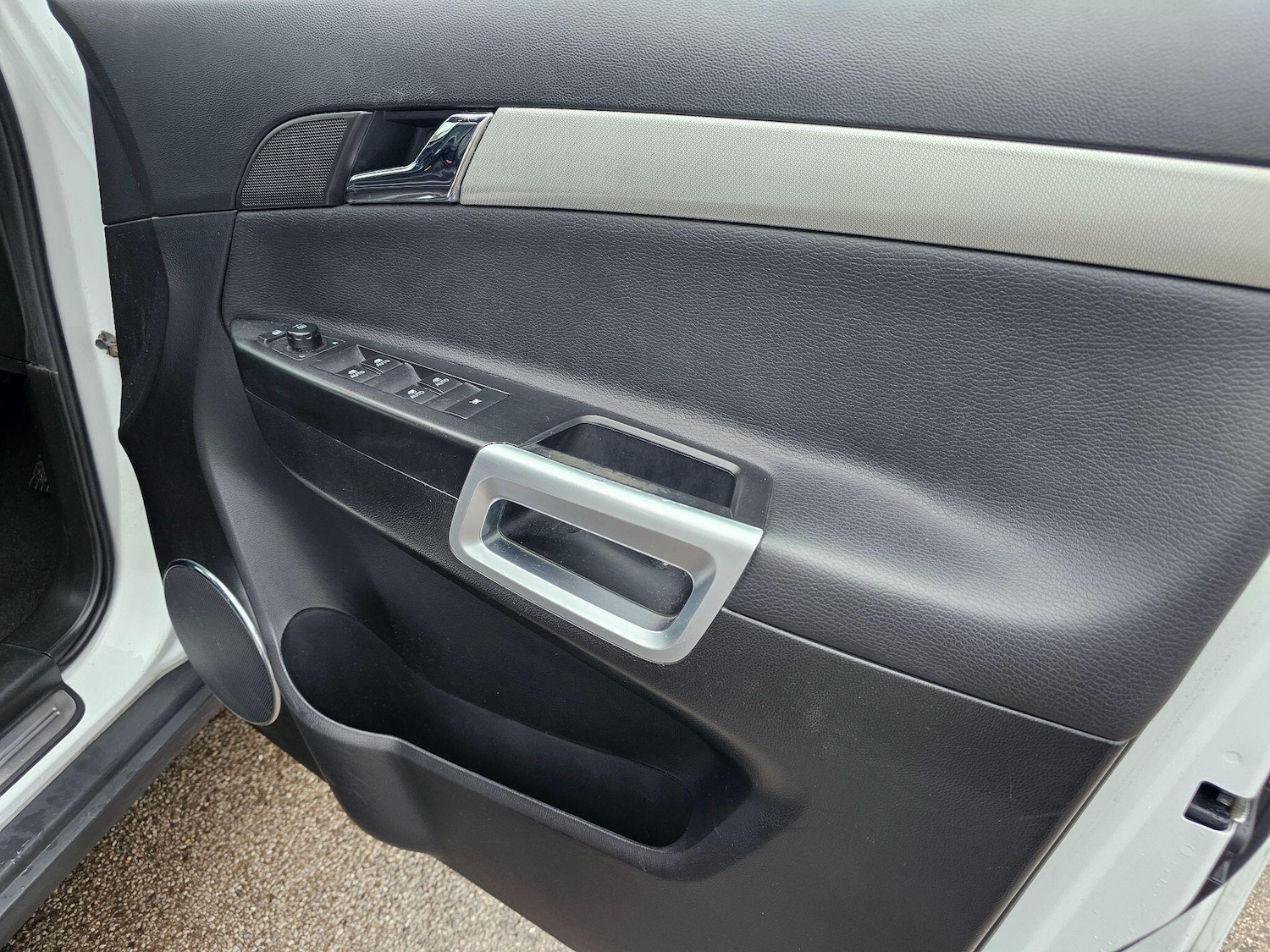 Used Vauxhall Antara 2013 for sale - 77156115: Photo 24