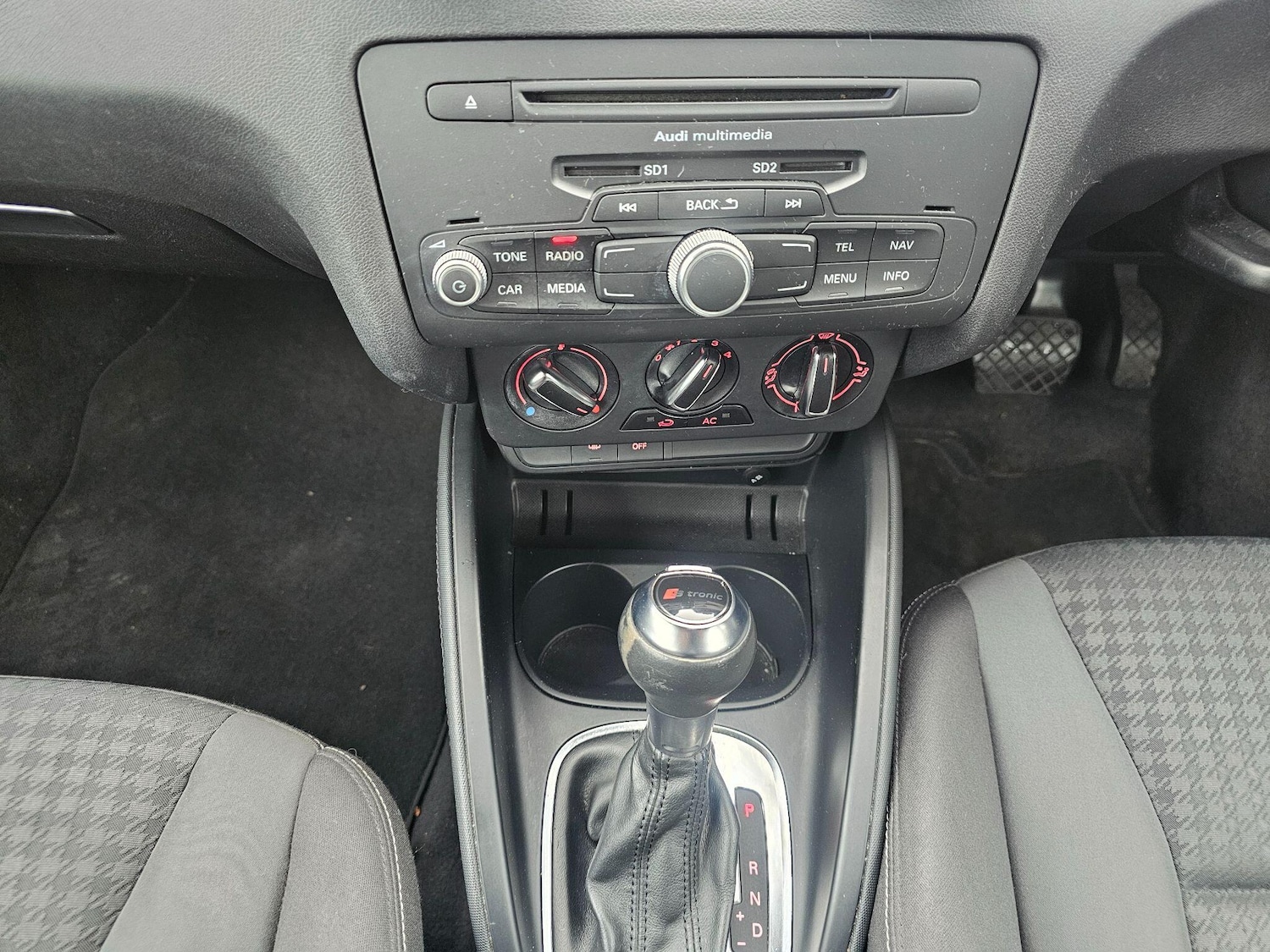 Used Audi A1 2011 for sale - 76572620: Photo 18