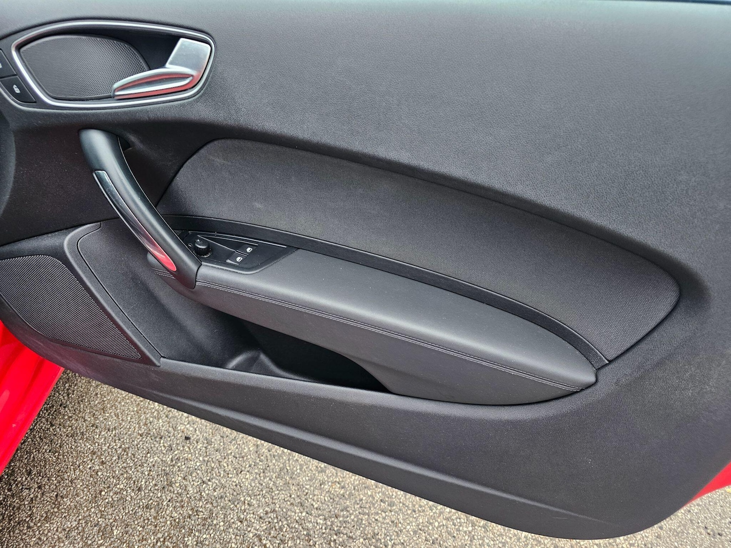 Used Audi A1 2011 for sale - 76572620: Photo 20