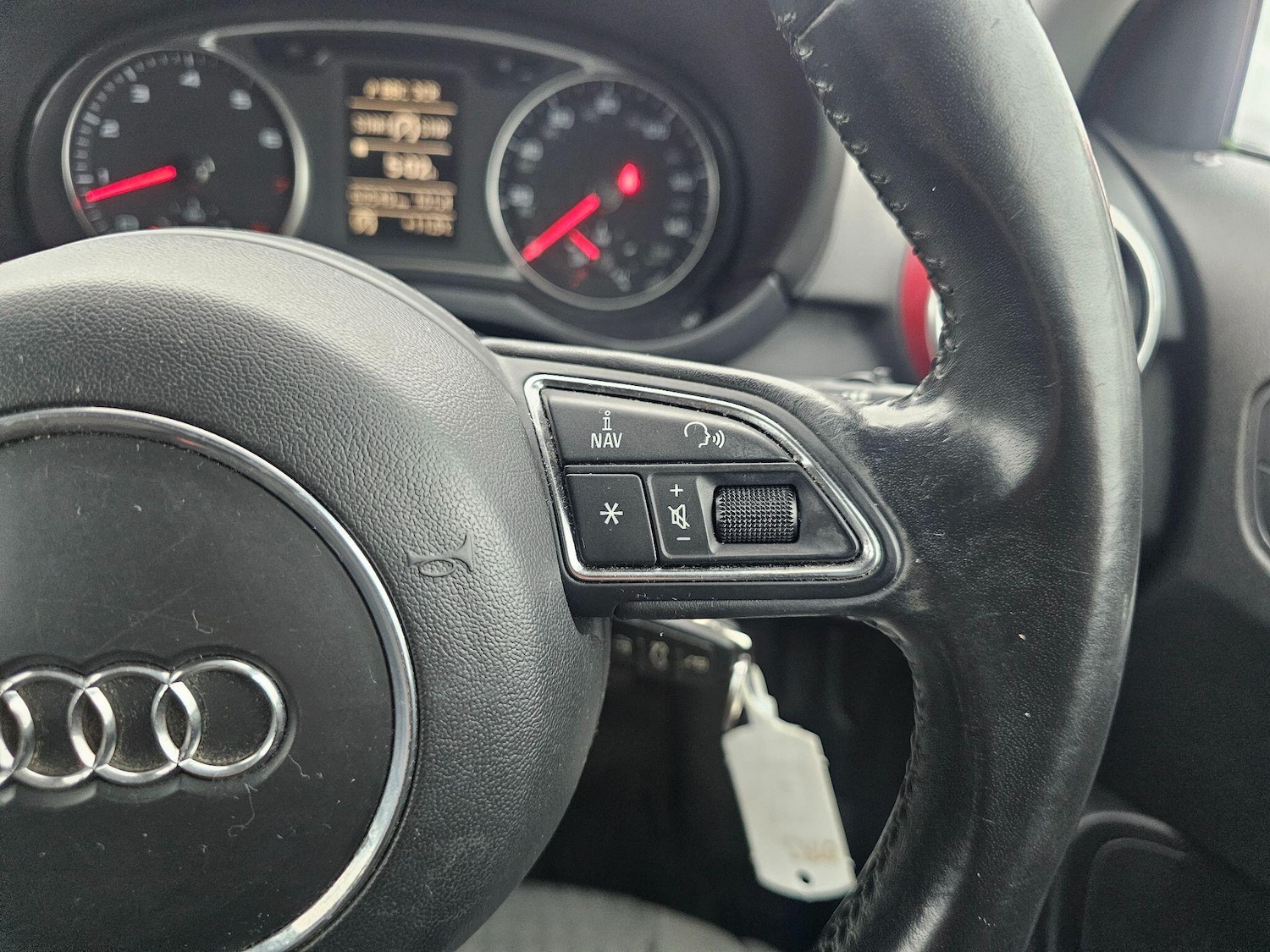 Used Audi A1 2011 for sale - 76572620: Photo 30