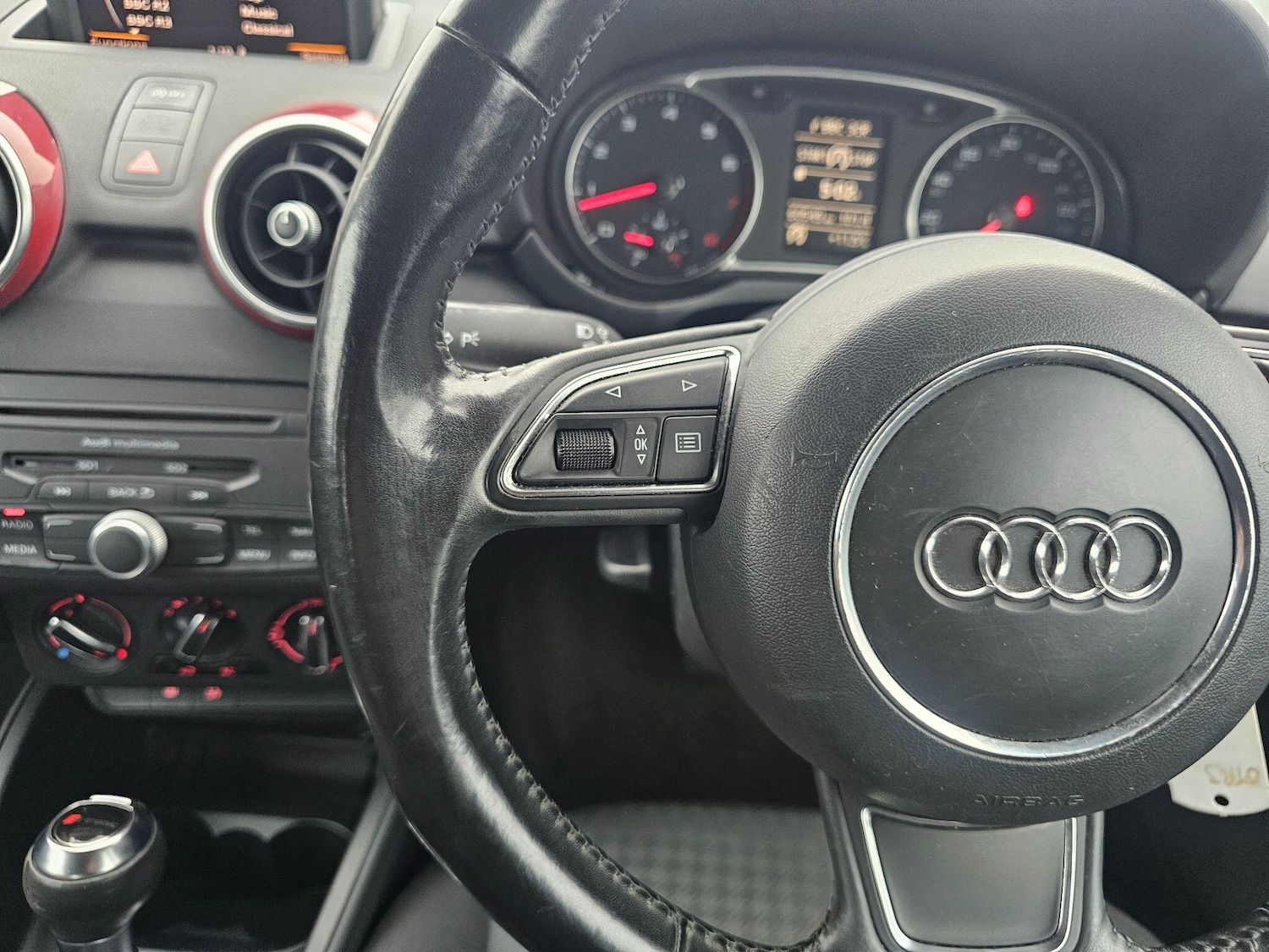 Used Audi A1 2011 for sale - 76572620: Photo 31