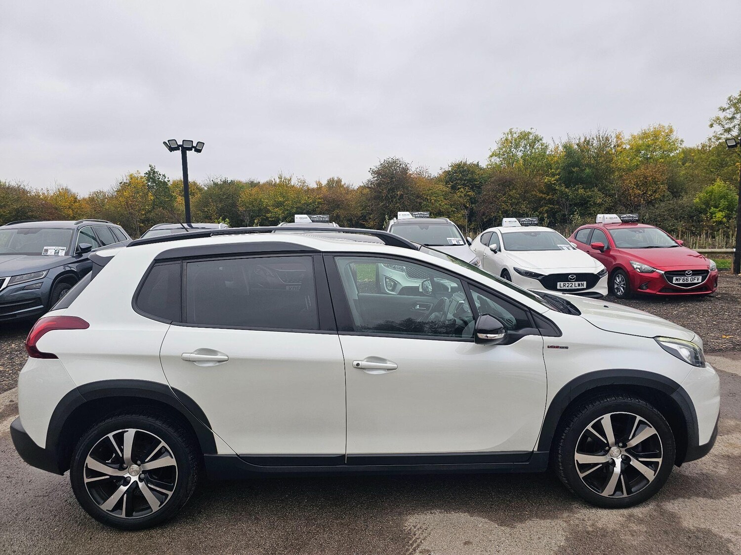 Used Peugeot 2008 2016 for sale - 76270383: Photo 12