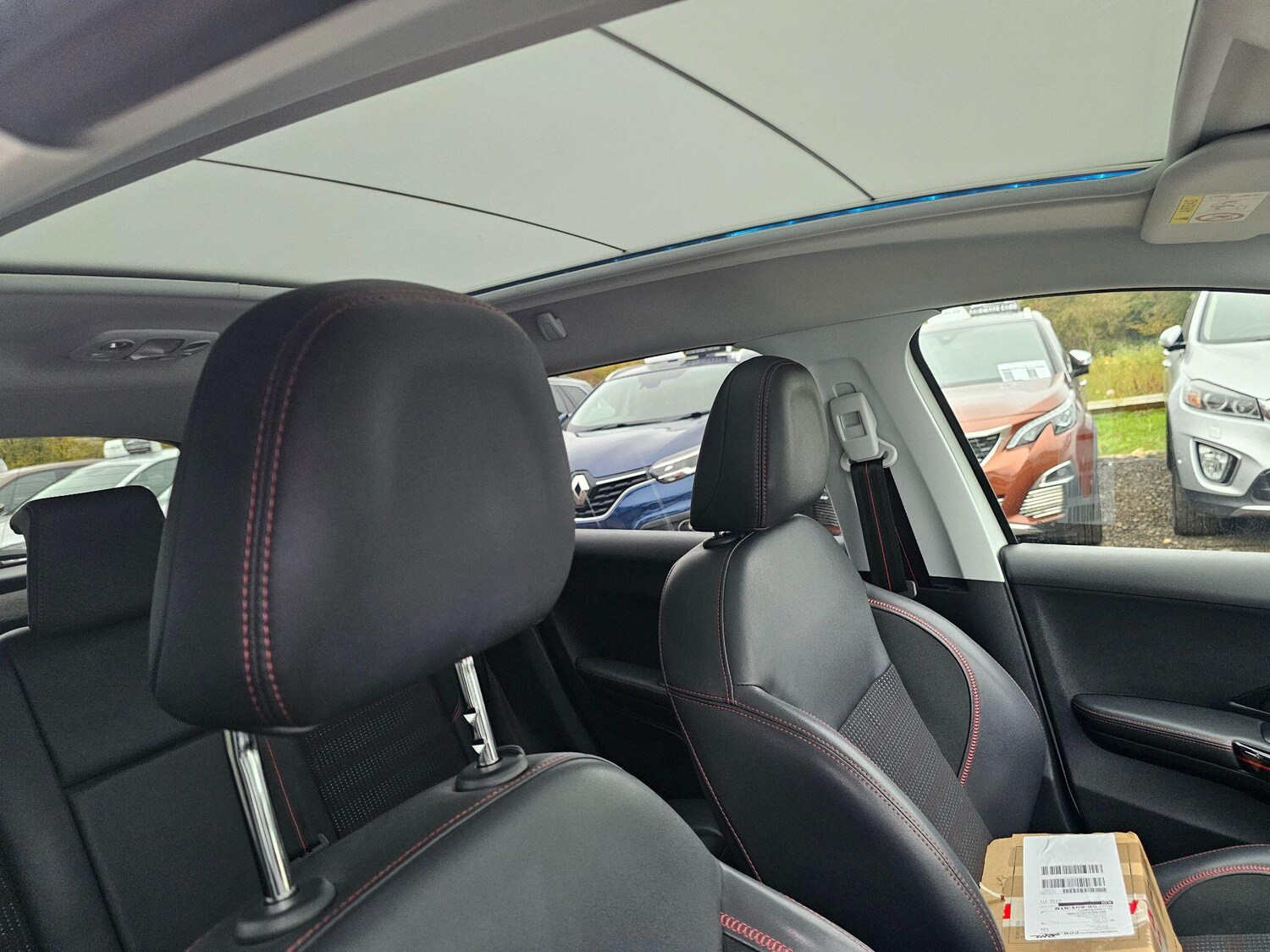 Used Peugeot 2008 2016 for sale - 76270383: Photo 24