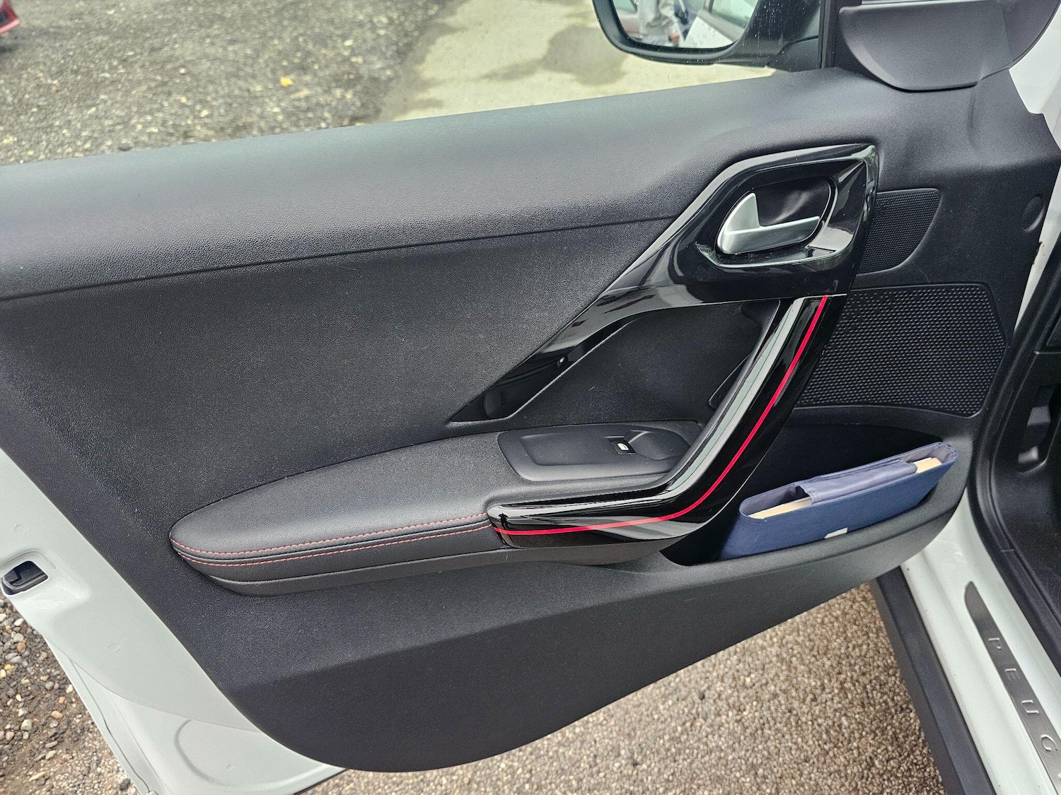 Used Peugeot 2008 2016 for sale - 76270383: Photo 32