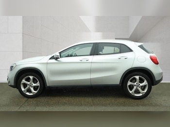 Used Mercedes-Benz GLA 2018 for sale - 78573604: Photo