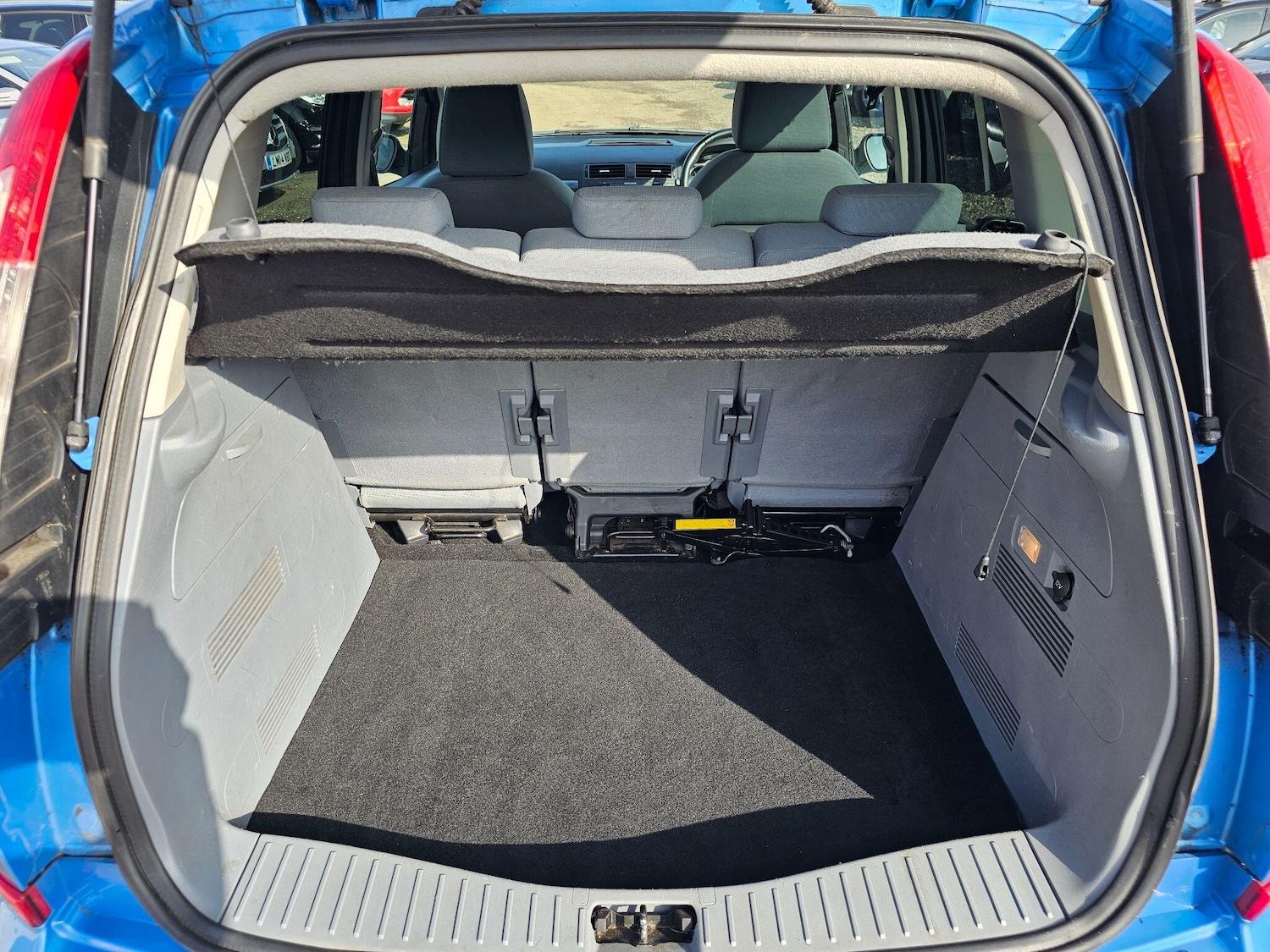 Used Ford C-Max 2008 for sale - 77670429: Photo 26