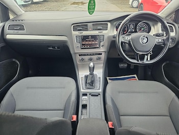 Used Volkswagen Golf 2015 for sale - 77425224: Photo